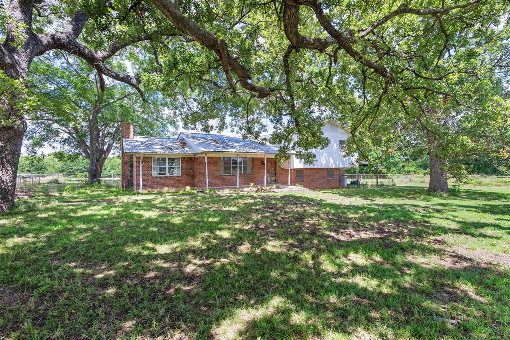 Ivanhoe, Texas, 75447, United States, 4 Bedrooms Bedrooms, ,4 BathroomsBathrooms,Residential,For Sale,1879040