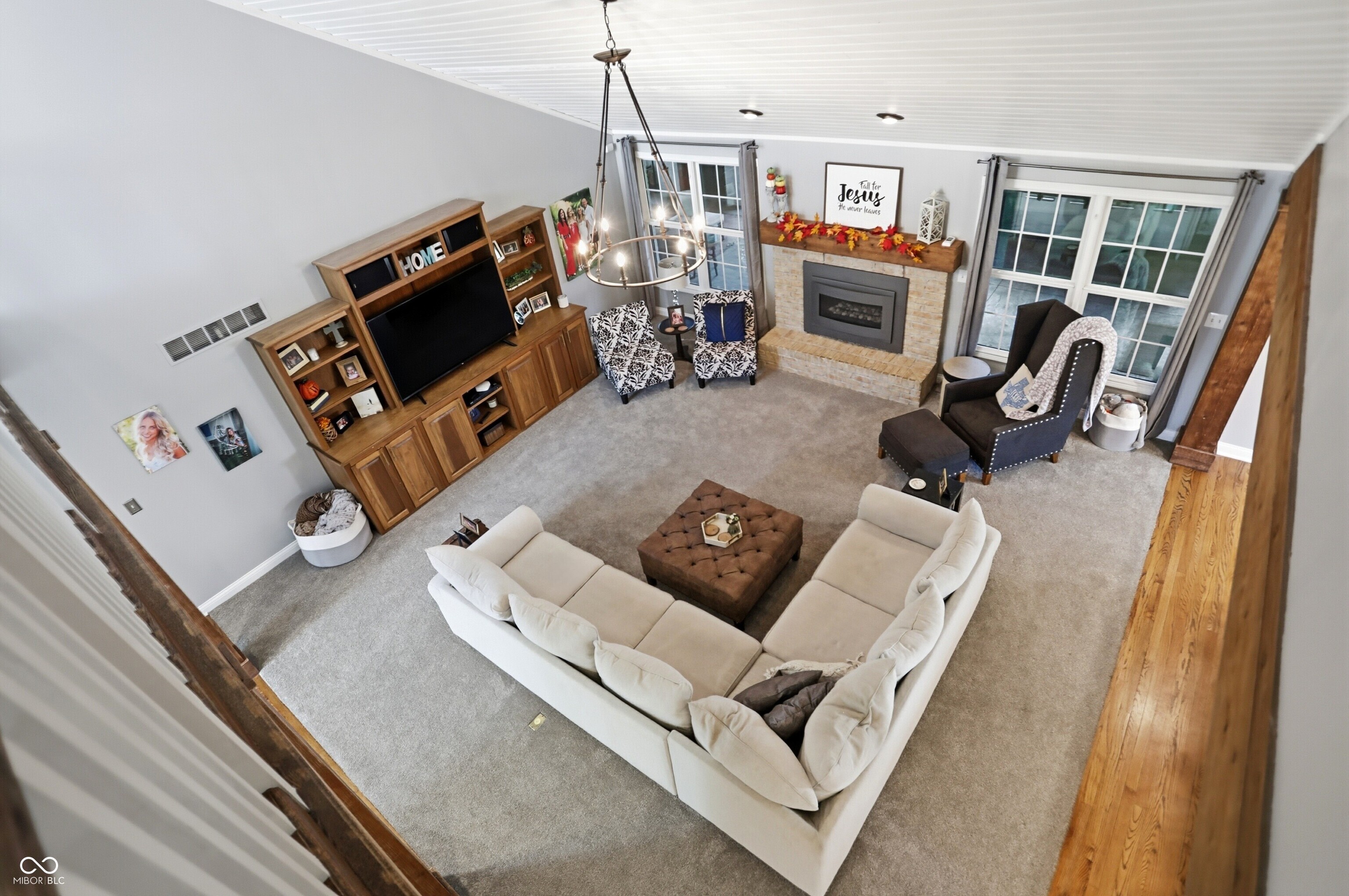 Bargersville, Indiana, 46106, United States, 5 Bedrooms Bedrooms, ,6 BathroomsBathrooms,Residential,For Sale,1992401