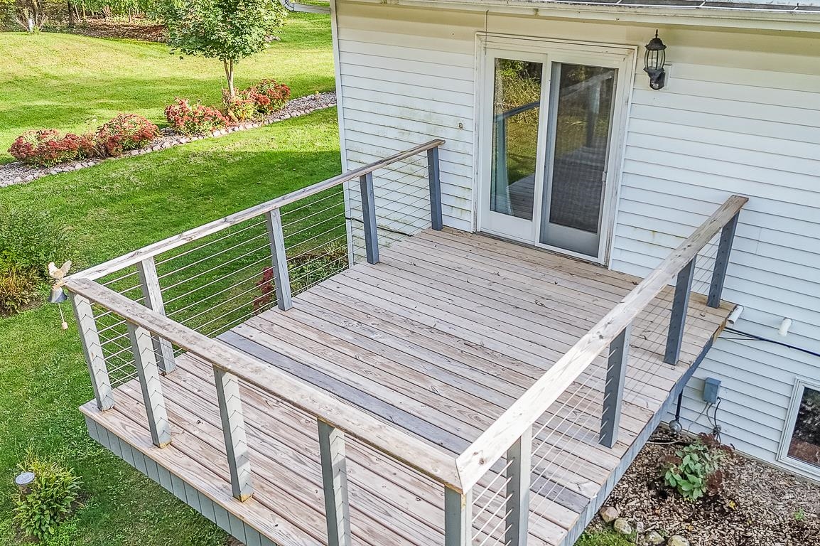 New London, Wisconsin, 54961-8021, United States, 4 Bedrooms Bedrooms, ,2 BathroomsBathrooms,Residential,For Sale,1984435