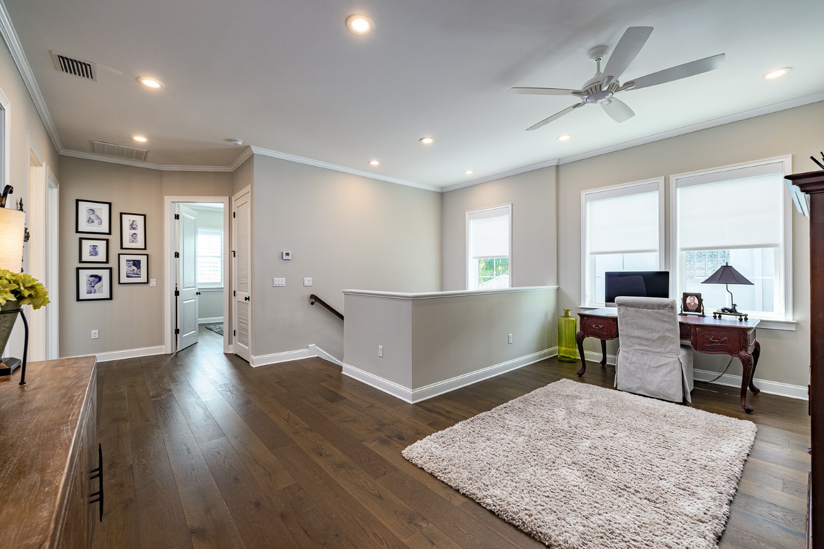 Tampa, Florida, 33629, United States, 4 Bedrooms Bedrooms, ,4 BathroomsBathrooms,Residential,For Sale,1981246