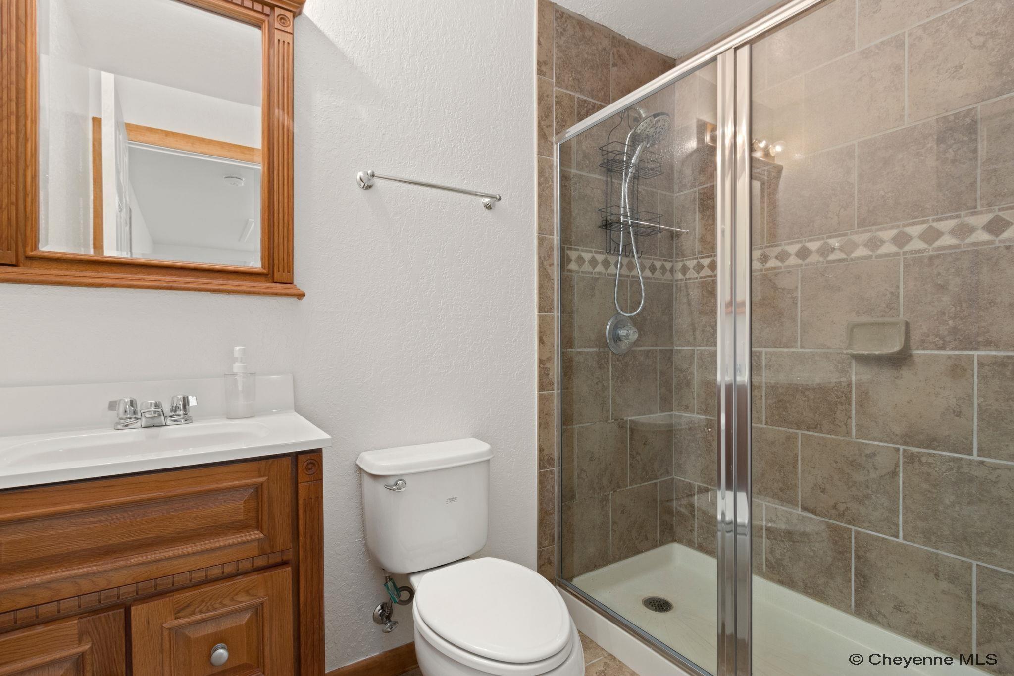 Cheyenne, Wyoming, 82009, United States, 5 Bedrooms Bedrooms, ,3 BathroomsBathrooms,Residential,For Sale,2003035