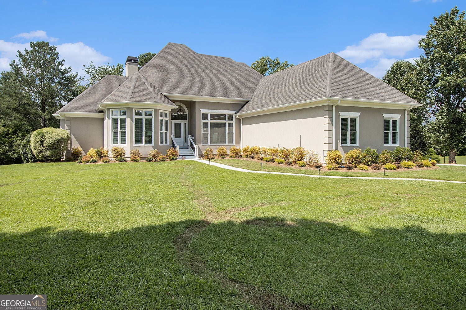 Lithonia, Georgia, 30058, United States, 5 Bedrooms Bedrooms, ,5 BathroomsBathrooms,Residential,For Sale,1863346