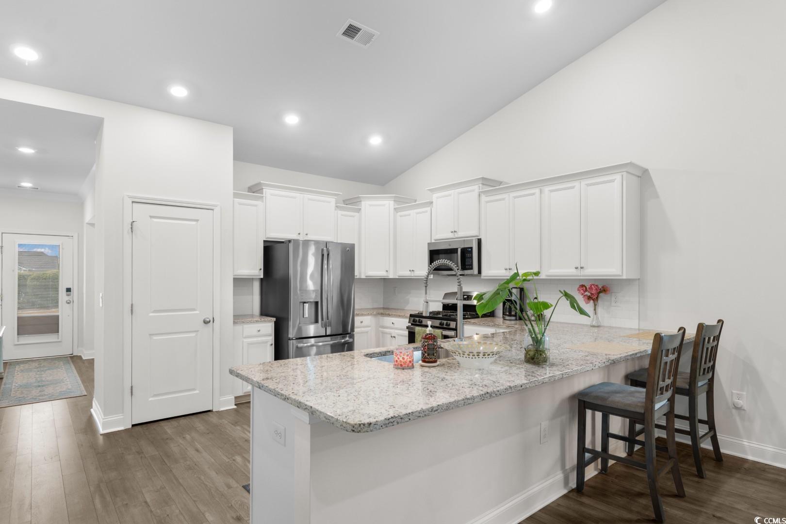 Myrtle Beach, South Carolina, 29577, United States, 4 Bedrooms Bedrooms, ,3 BathroomsBathrooms,Residential,For Sale,2001226