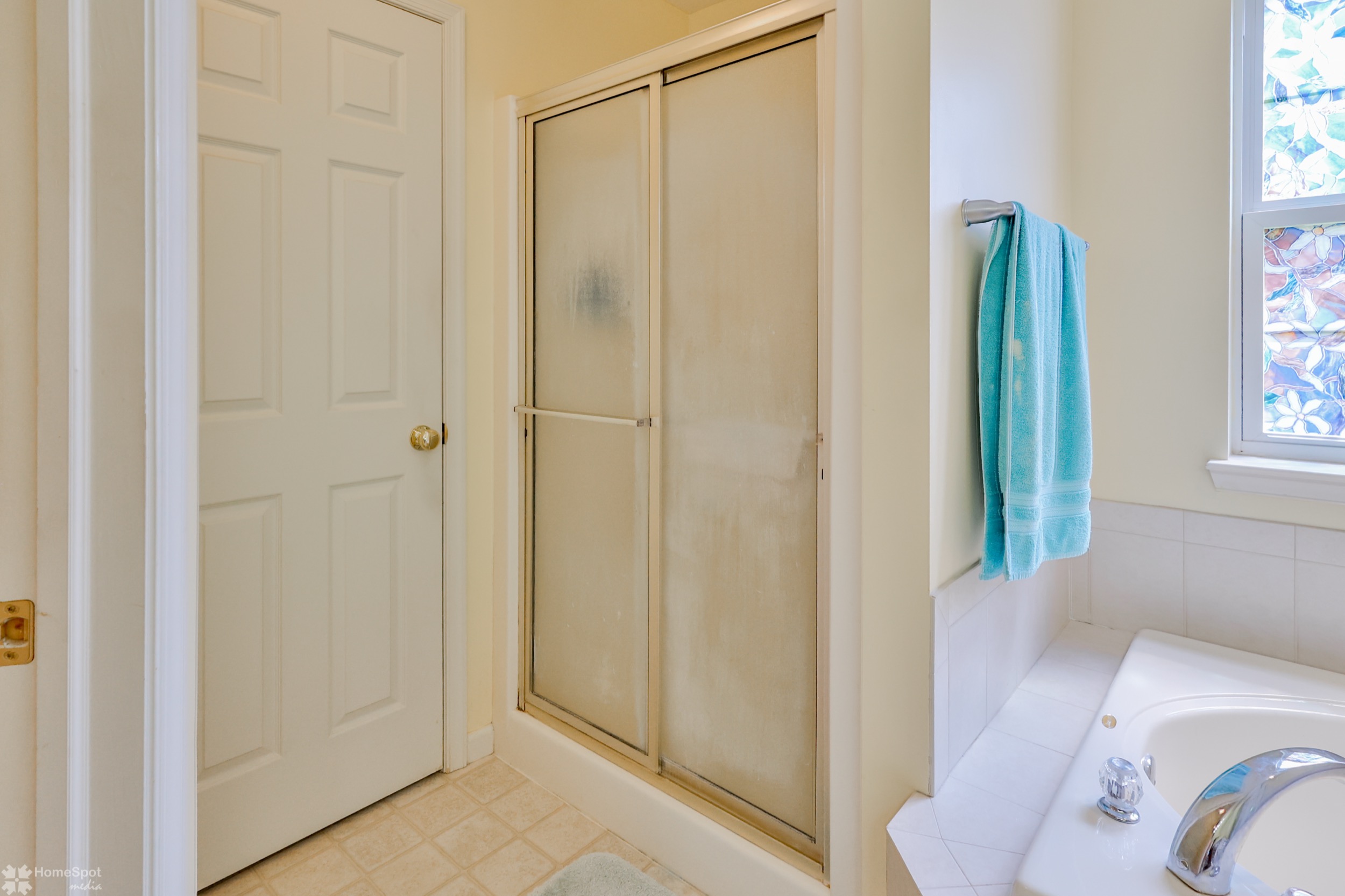Allentown, Pennsylvania, 18104, United States, 4 Bedrooms Bedrooms, ,3 BathroomsBathrooms,Residential,For Sale,1937025