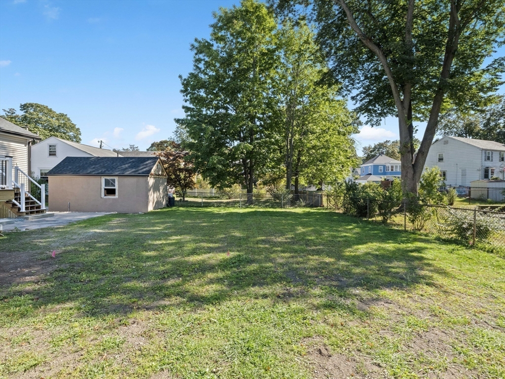 Wakefield, Massachusetts, 01880, United States, 4 Bedrooms Bedrooms, ,5 BathroomsBathrooms,Residential,For Sale,1938527