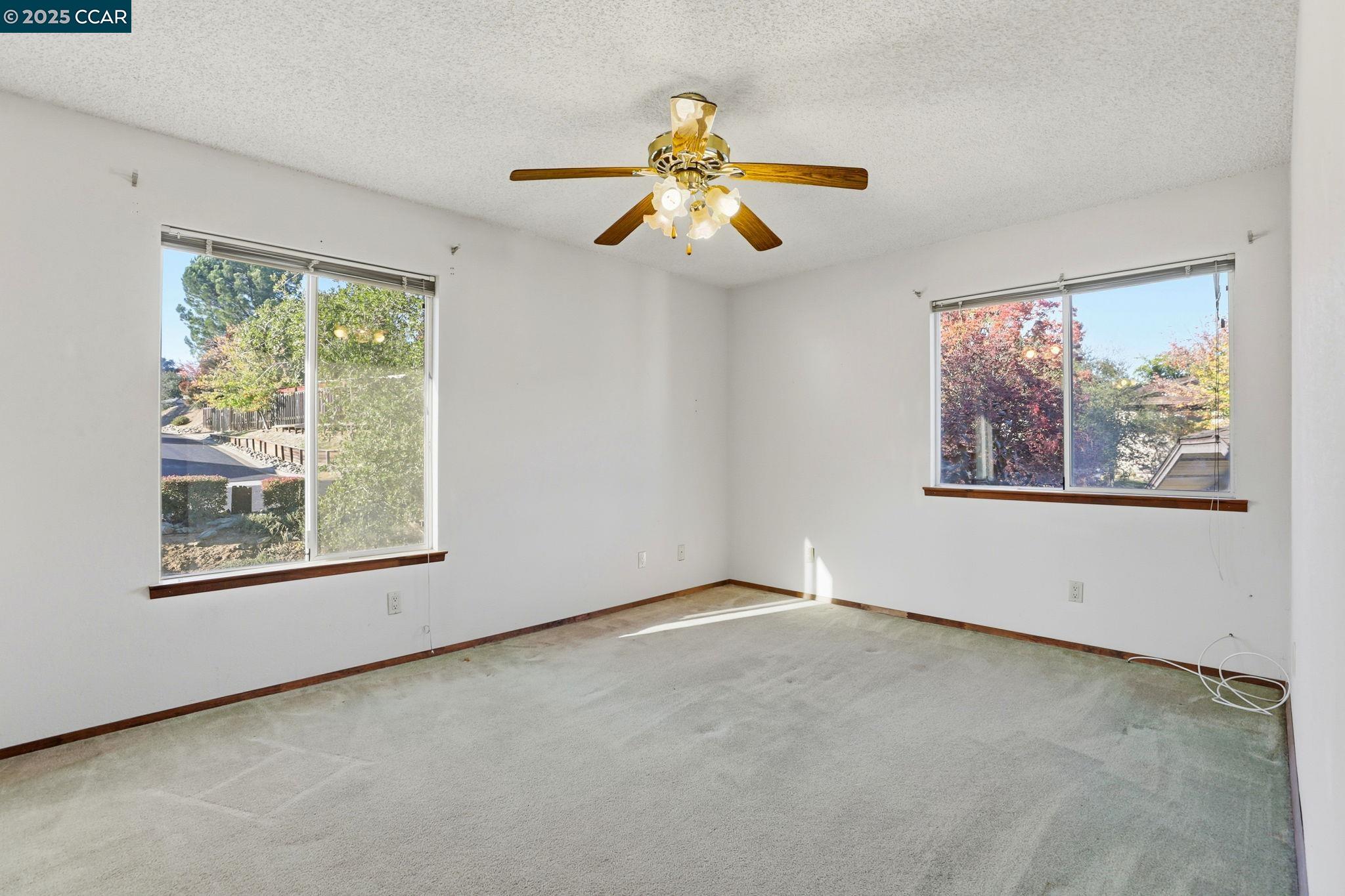 El Dorado Hills, California, 95762, United States, 4 Bedrooms Bedrooms, ,3 BathroomsBathrooms,Residential,For Sale,1988209