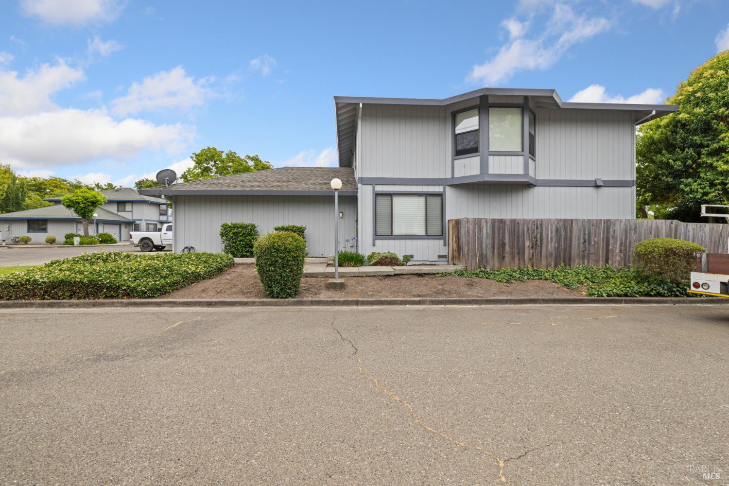 Cotati, California, 94931, United States, ,Residential,For Sale,1900640