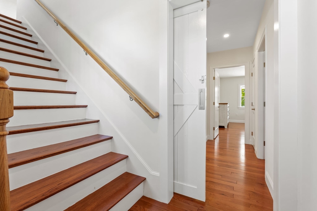 Sandwich, Massachusetts, 02563, United States, 4 Bedrooms Bedrooms, ,4 BathroomsBathrooms,Residential,For Sale,1989929