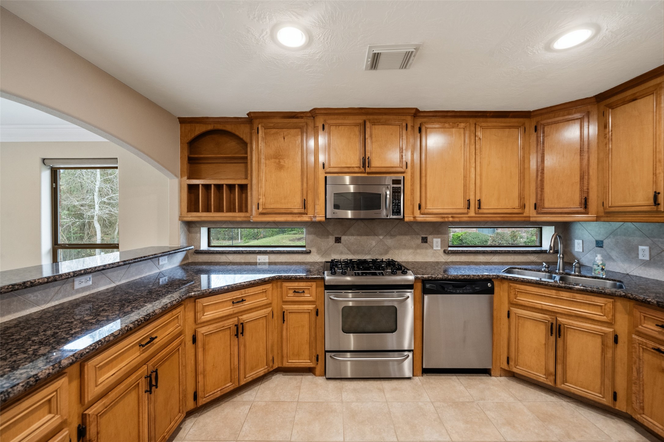  901 Longmire Road #28 - 物件實景