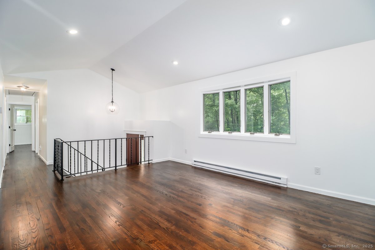 Sherman, Connecticut, 06784, United States, 3 Bedrooms Bedrooms, ,3 BathroomsBathrooms,Residential,For Sale,1840198