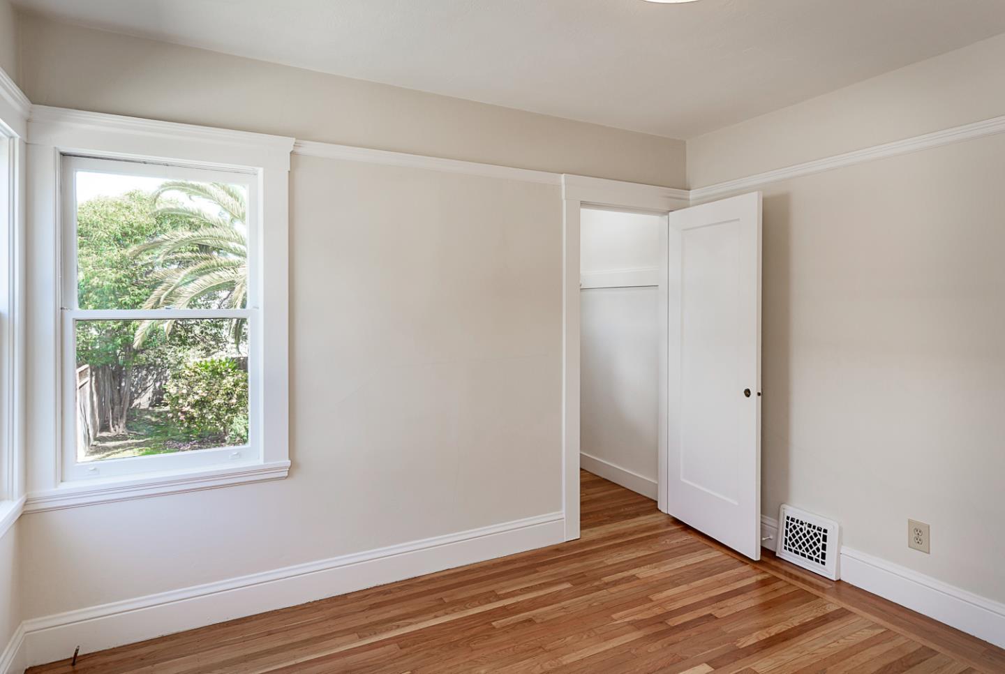 San Mateo, California, 94401, United States, ,Residential,For Sale,1955315