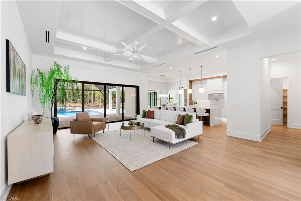 Naples, Florida, 34105, United States, 4 Bedrooms Bedrooms, ,5 BathroomsBathrooms,Residential,For Sale,1991548