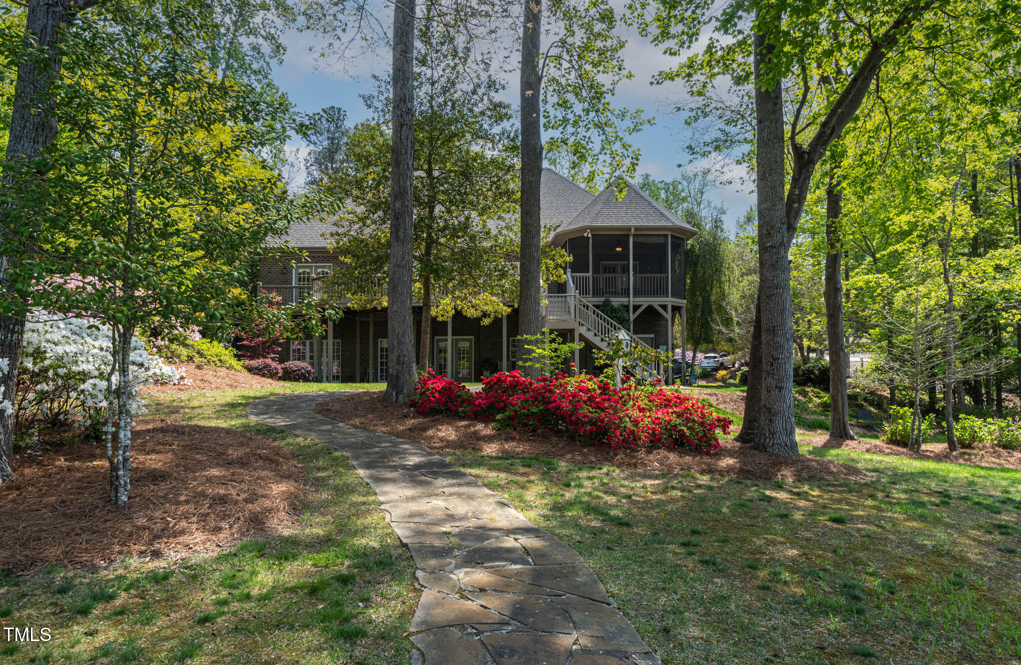 Louisburg, North Carolina, 27549, United States, 3 Bedrooms Bedrooms, ,3 BathroomsBathrooms,Residential,For Sale,1783035
