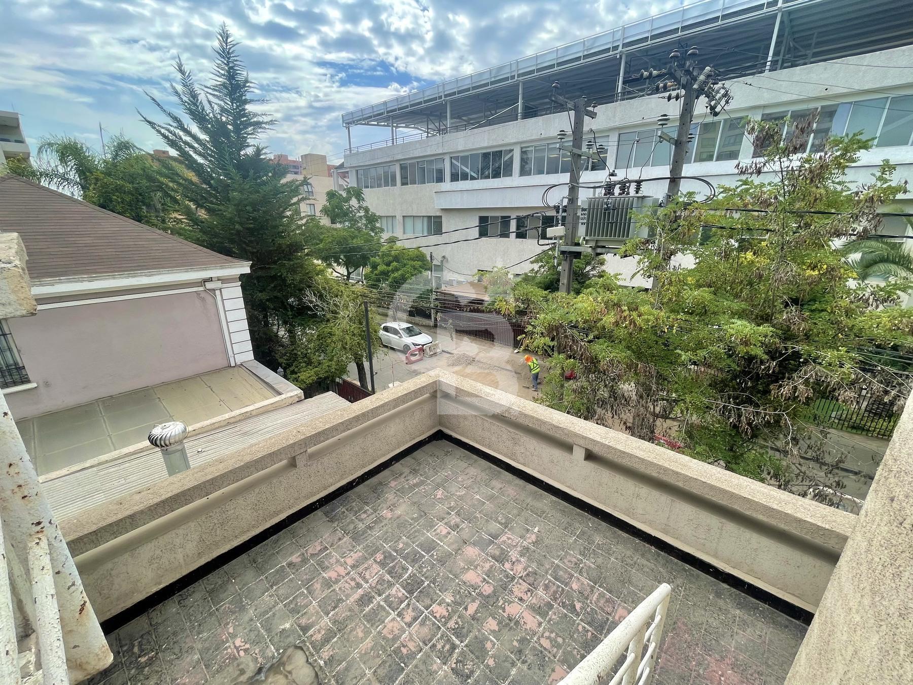 Providencia, Chile, 5 Bedrooms Bedrooms, ,3 BathroomsBathrooms,Residential,For Sale,1966519