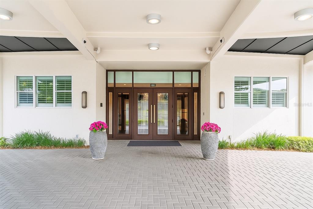 Tampa, Florida, 33629, United States, 2 Bedrooms Bedrooms, ,2 BathroomsBathrooms,Residential,For Sale,1993364