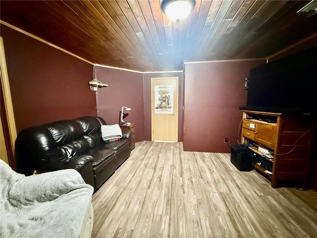 Alexandria Twp, Minnesota, 56308, United States, 5 Bedrooms Bedrooms, ,2 BathroomsBathrooms,Residential,For Sale,2036920