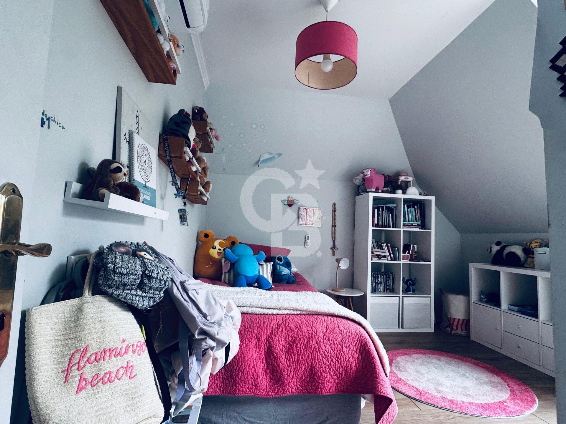 Lo Barnechea, Chile, 5 Bedrooms Bedrooms, ,5 BathroomsBathrooms,Residential,For Sale,1986478