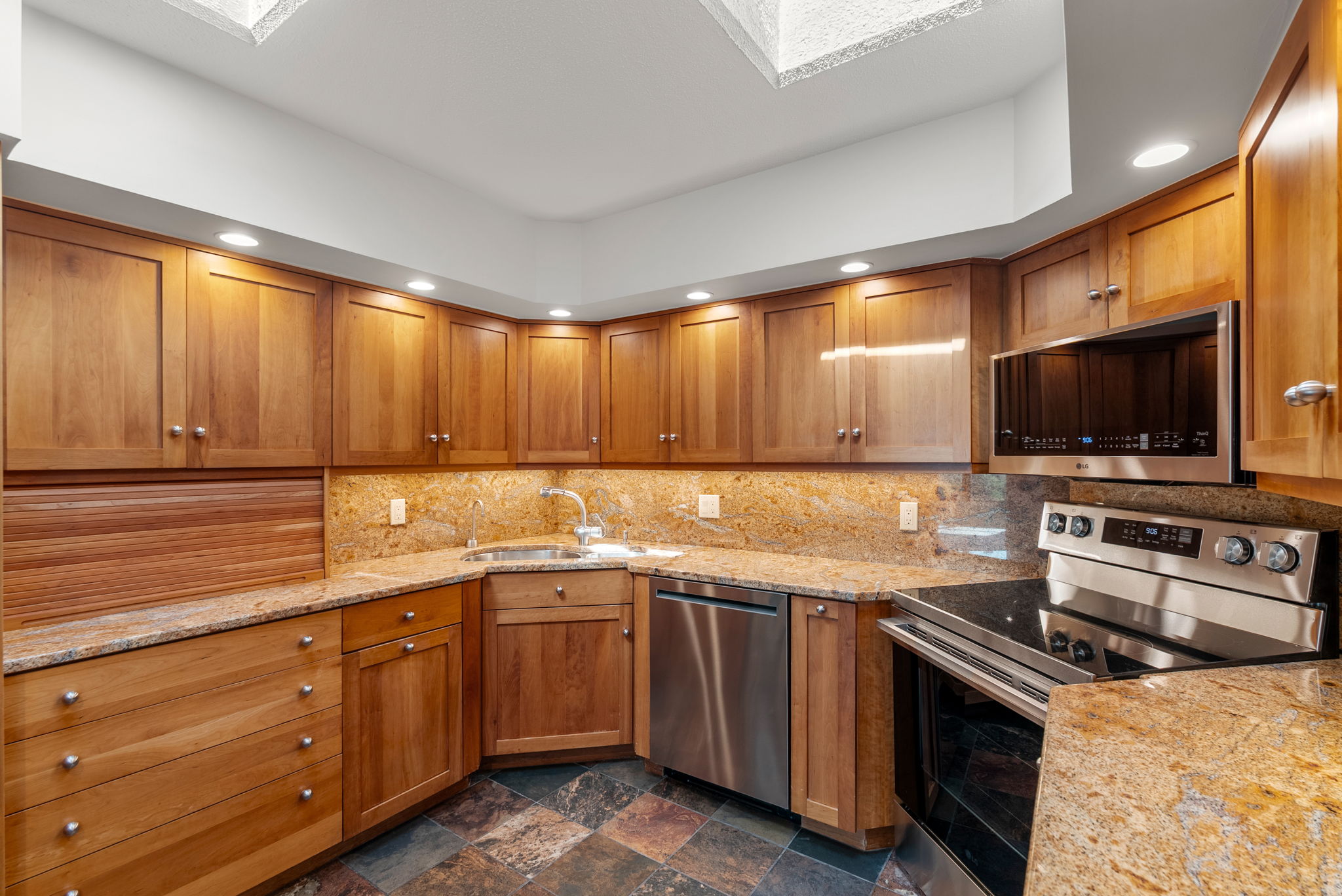  30 Stearns Road, Brookline, MA, 02446 - 物件實景