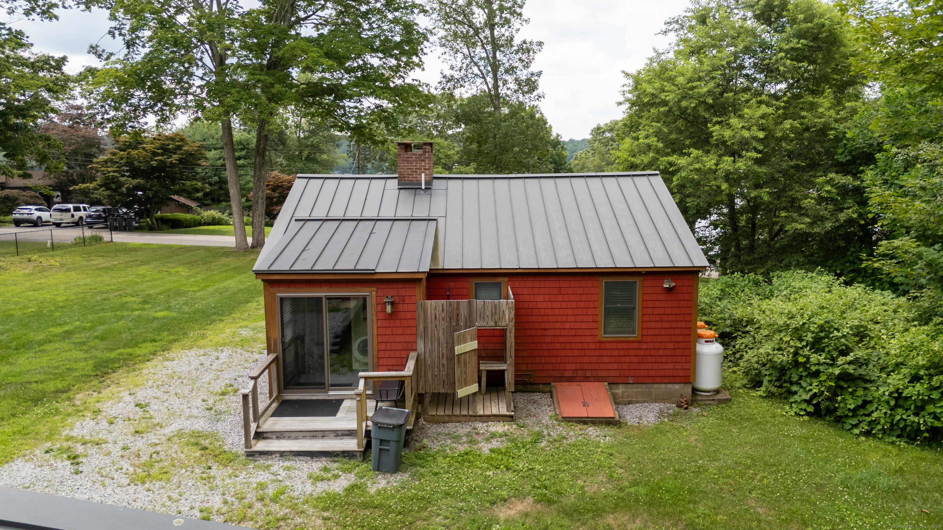 East Haddam, Connecticut, 06423, United States, 2 Bedrooms Bedrooms, ,1 BathroomBathrooms,Residential,For Sale,1895386