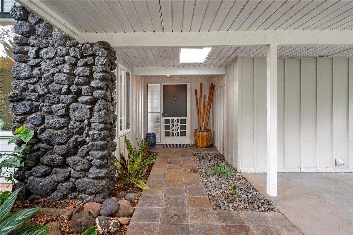 Lahaina, Hawaii, 96761, United States, 2 Bedrooms Bedrooms, ,2 BathroomsBathrooms,Residential,For Sale,1766434