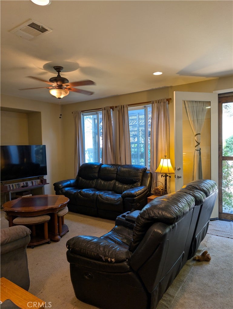 Beaumont, California, 92223, United States, 5 Bedrooms Bedrooms, ,3 BathroomsBathrooms,Residential,For Sale,1975993