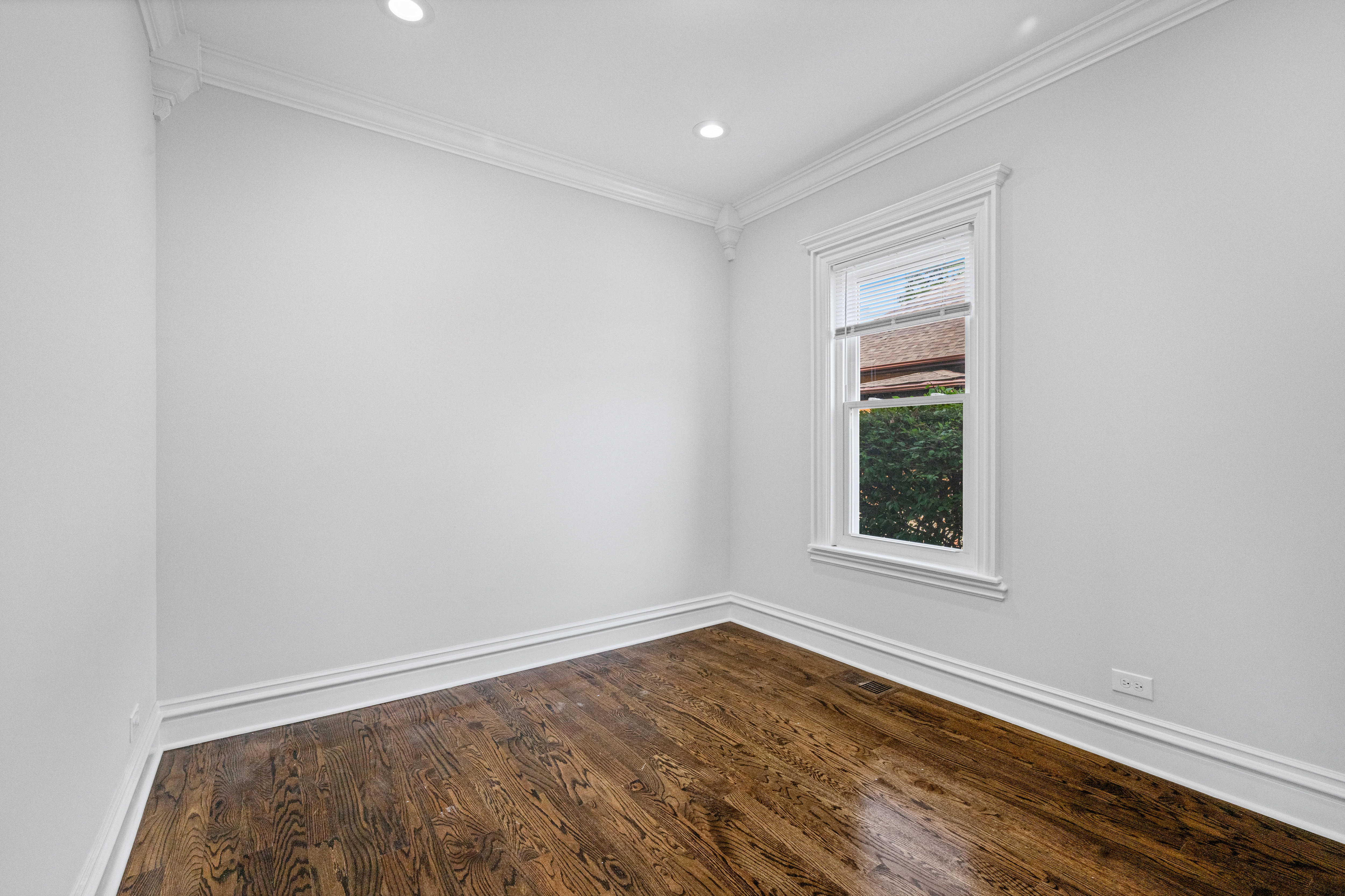  This Newly Rehabbed House has Been Completely Re-Done Top to Bottom - 物件實景