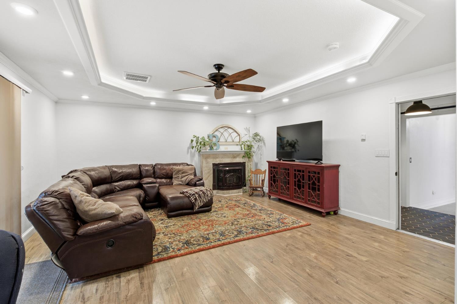 Lodi, California, 95242, United States, 3 Bedrooms Bedrooms, ,3 BathroomsBathrooms,Residential,For Sale,2002974