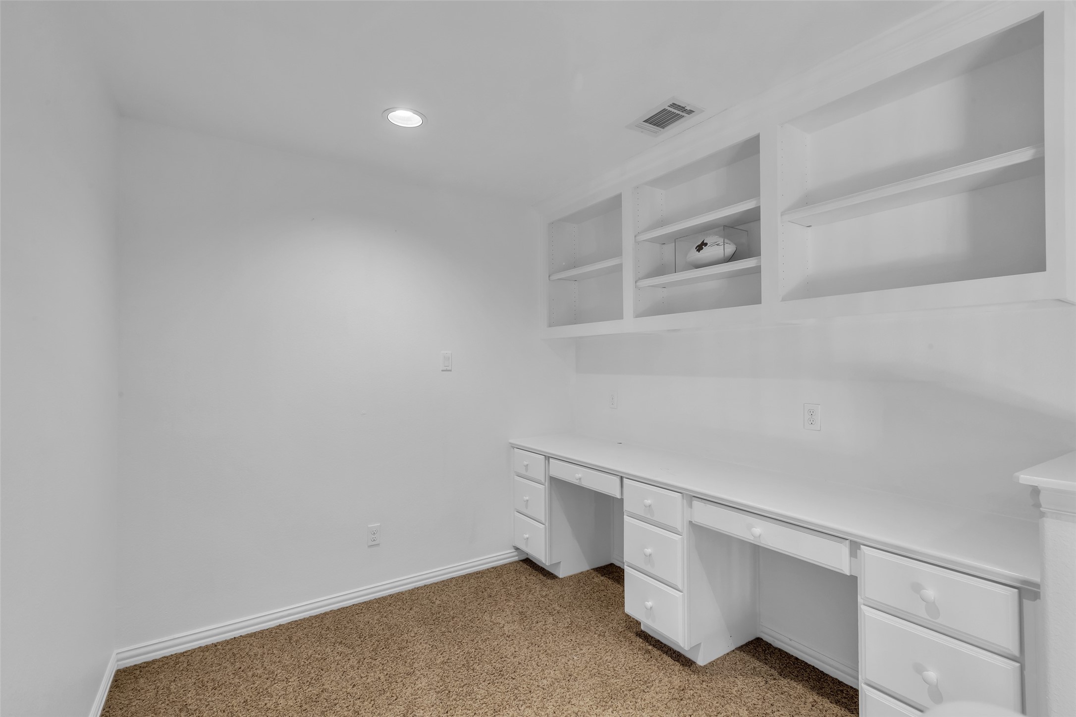 The Woodlands, Texas, 77354, United States, 6 Bedrooms Bedrooms, ,7 BathroomsBathrooms,Residential,For Sale,2001966