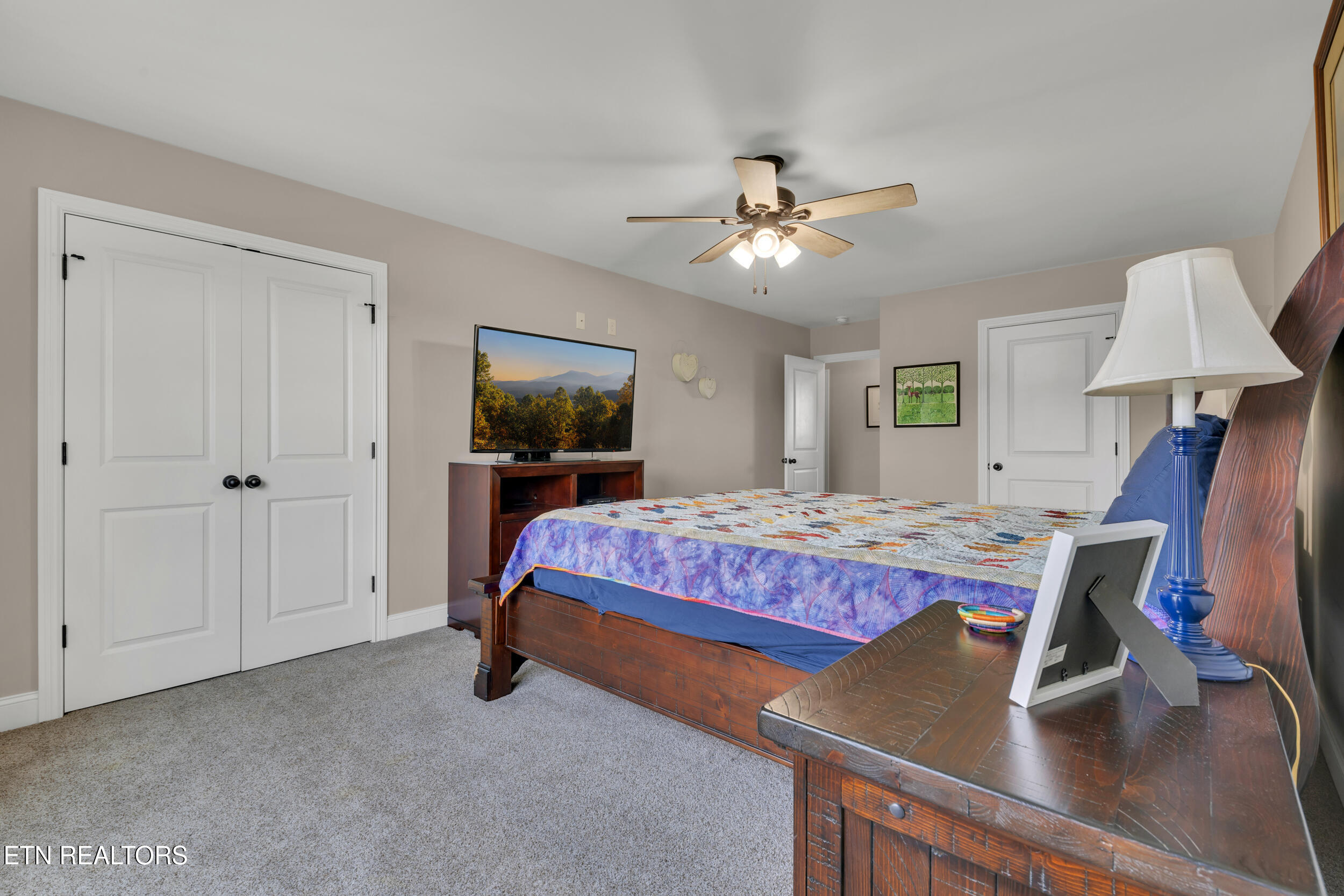 Sevierville, Tennessee, 37876, United States, 5 Bedrooms Bedrooms, ,4 BathroomsBathrooms,Residential,For Sale,1930637