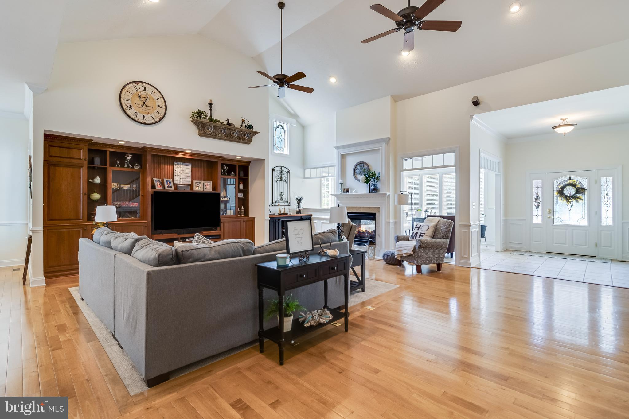 Swan Point, Maryland, 20645, United States, 5 Bedrooms Bedrooms, ,4 BathroomsBathrooms,Residential,For Sale,2008608