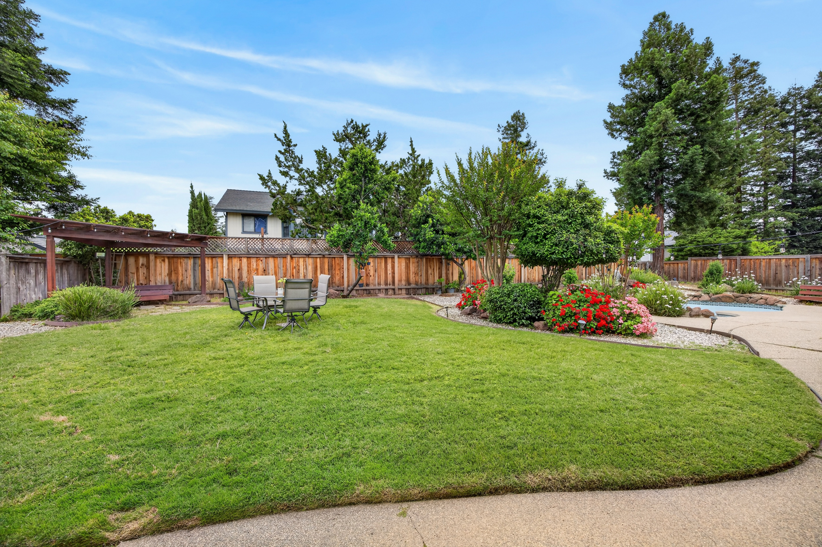  5112 Laguna Woods Drive, Elk Grove, CA 95758 - 物件實景