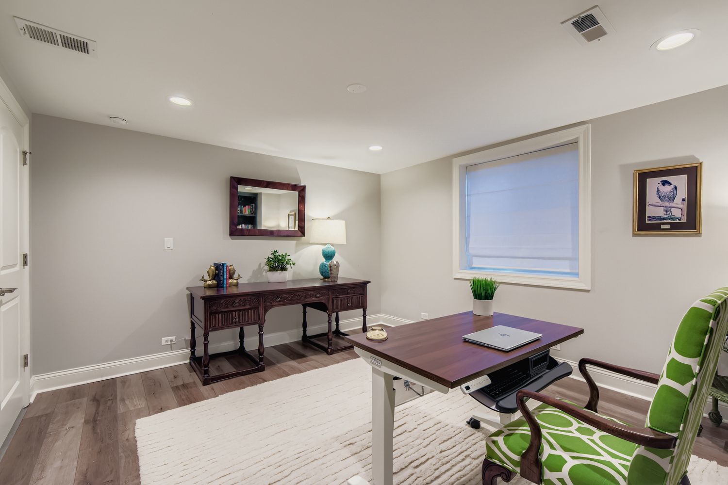 Elmhurst, Illinois, 60126, United States, 4 Bedrooms Bedrooms, ,5 BathroomsBathrooms,Residential,For Sale,1984205