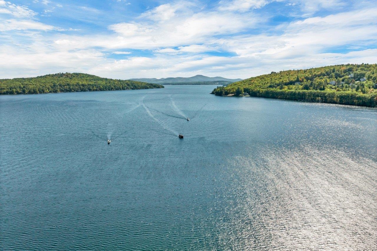 Meredith, New Hampshire, 03253, United States, 5 Bedrooms Bedrooms, ,2 BathroomsBathrooms,Residential,For Sale,1995867