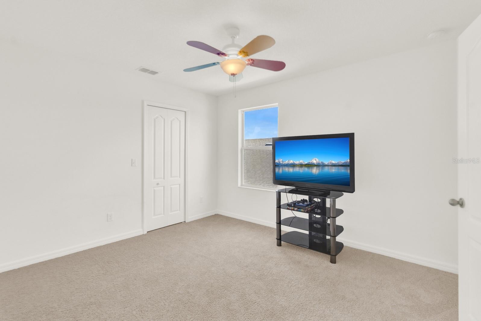 ORLANDO, Florida, 32824, United States, 4 Bedrooms Bedrooms, ,3 BathroomsBathrooms,Residential,For Sale,1879509
