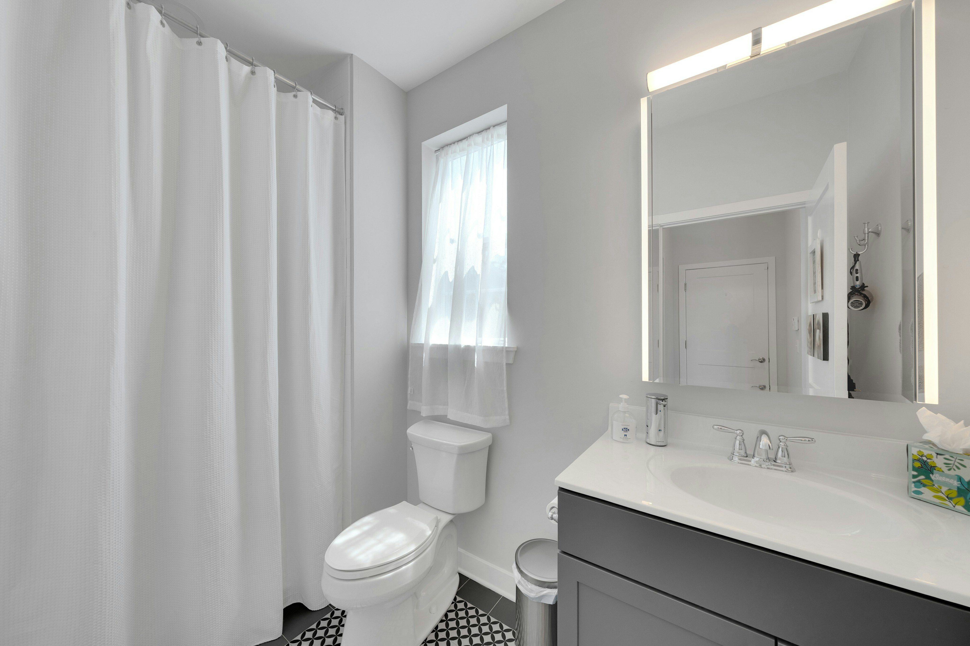  10 Bares Court, Little Ferry, NJ 07643 - 物件實景