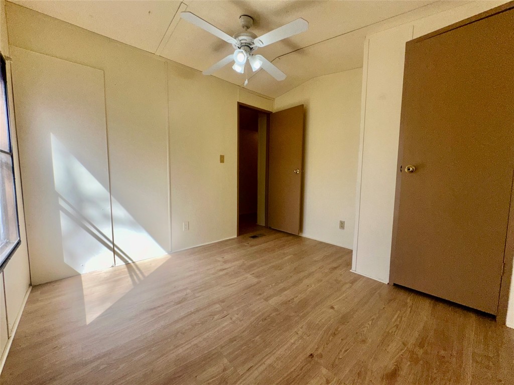 Lexington, Texas, 78947, United States, 3 Bedrooms Bedrooms, ,2 BathroomsBathrooms,Residential,For Sale,1804611