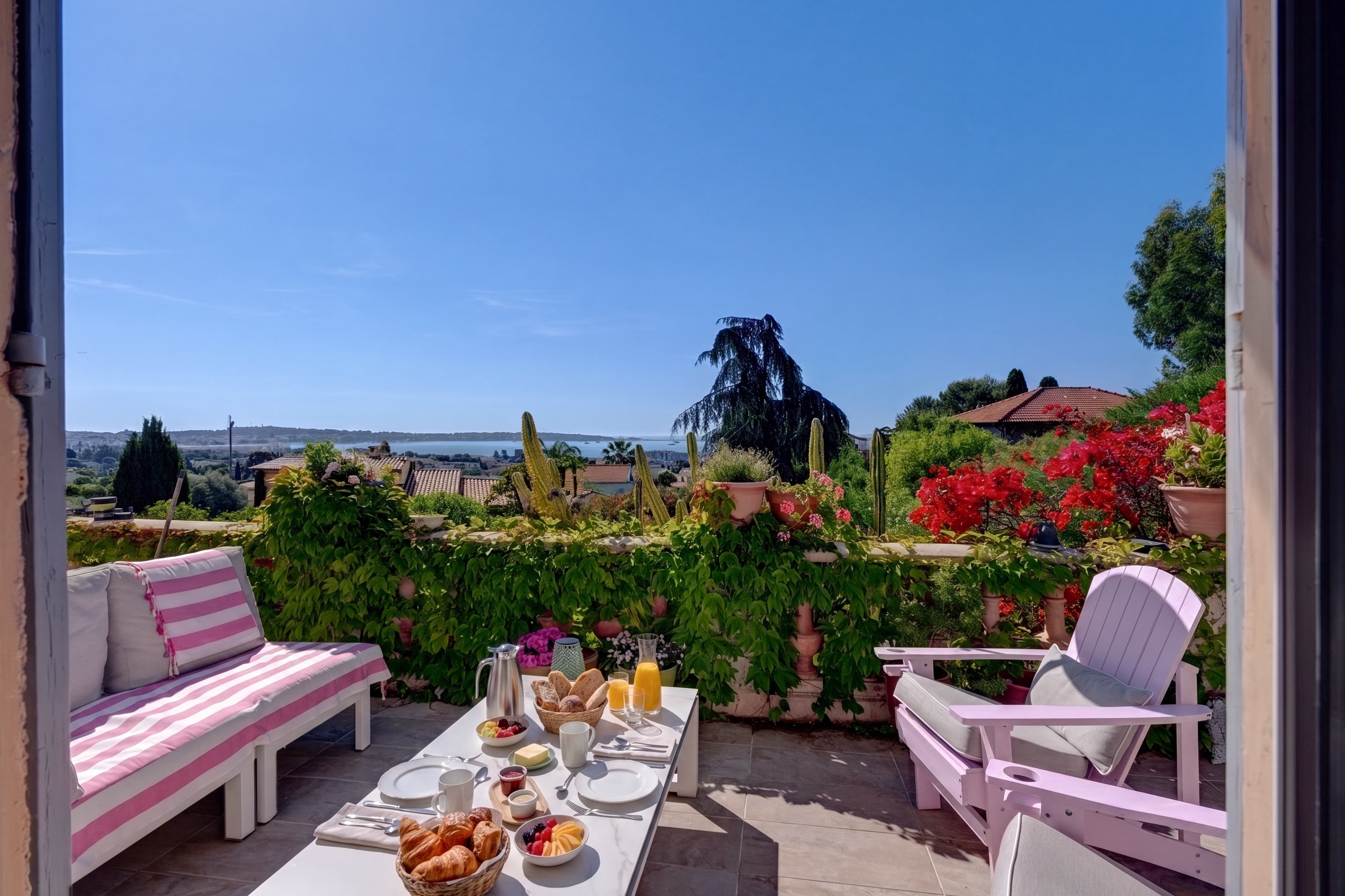  Golfe-Juan sea view villa with swimming pool, guest studio and panoramic views … - 物件實景