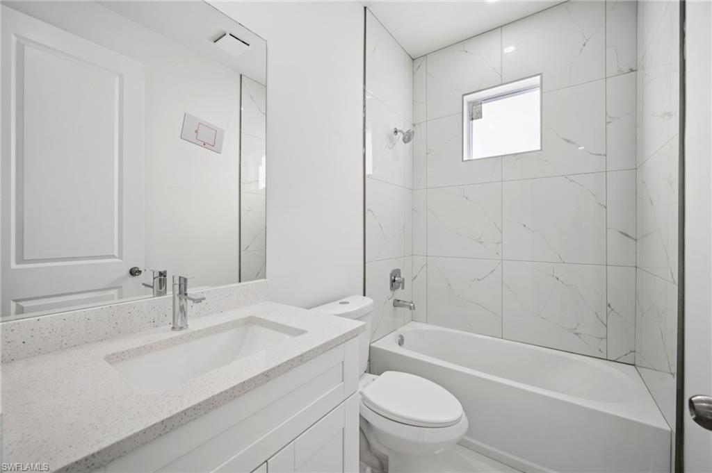 Lehigh Acres, Florida, 33973, United States, 6 Bedrooms Bedrooms, ,4 BathroomsBathrooms,Residential,For Sale,1891101