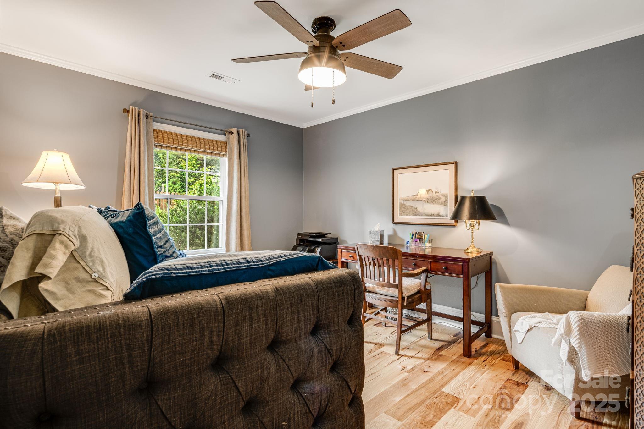 Asheville, North Carolina, 28804, United States, 3 Bedrooms Bedrooms, ,2 BathroomsBathrooms,Residential,For Sale,1916392