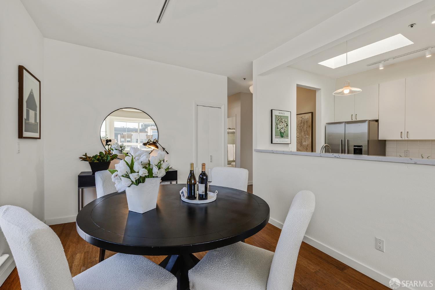 San Francisco, California, 94103, United States, 2 Bedrooms Bedrooms, ,2 BathroomsBathrooms,Residential,For Sale,1849011