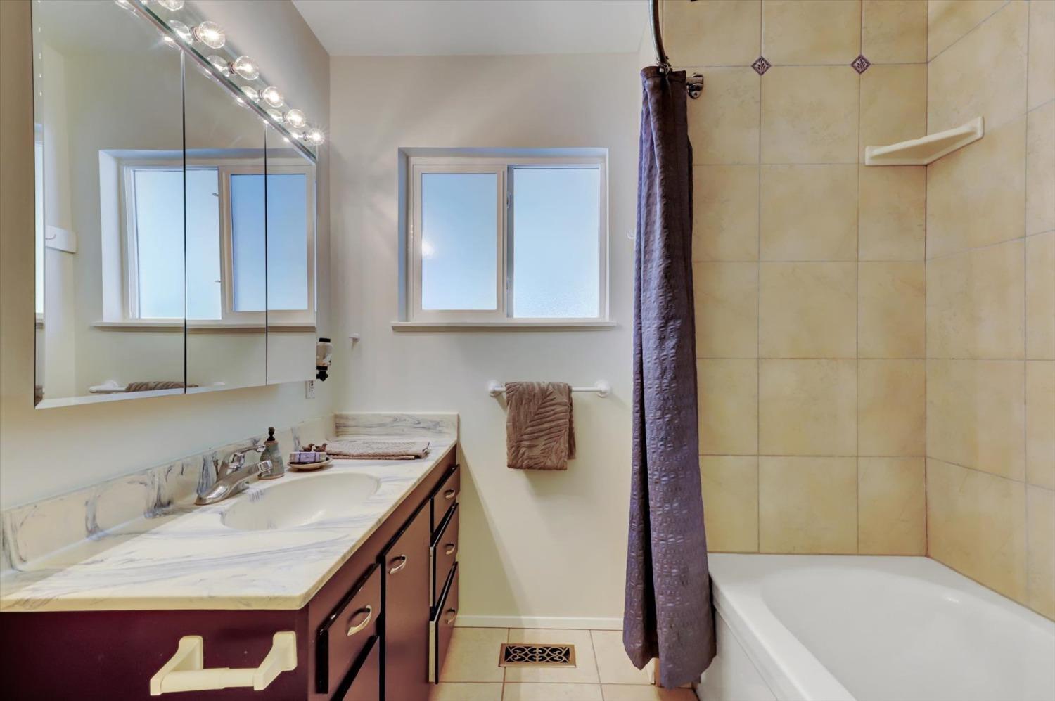 11709 Rough And Ready Road, Rough and Ready, California, 95975, United States, 2 Bedrooms Bedrooms, ,2 BathroomsBathrooms,Residential,For Sale,11709 Rough And Ready Road,1622564