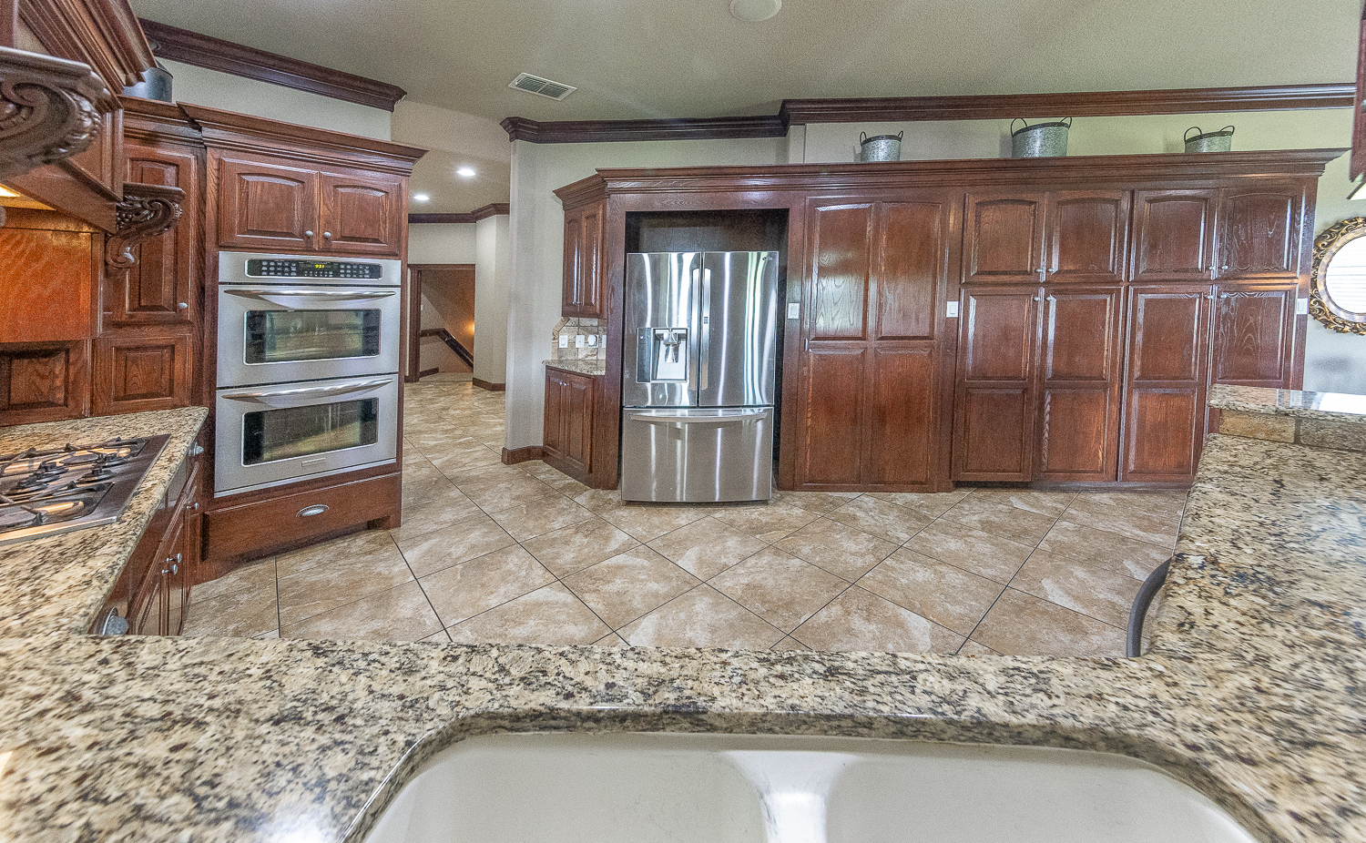 Lubbock, Texas, 79424, United States, 4 Bedrooms Bedrooms, ,4 BathroomsBathrooms,Residential,For Sale,1901178