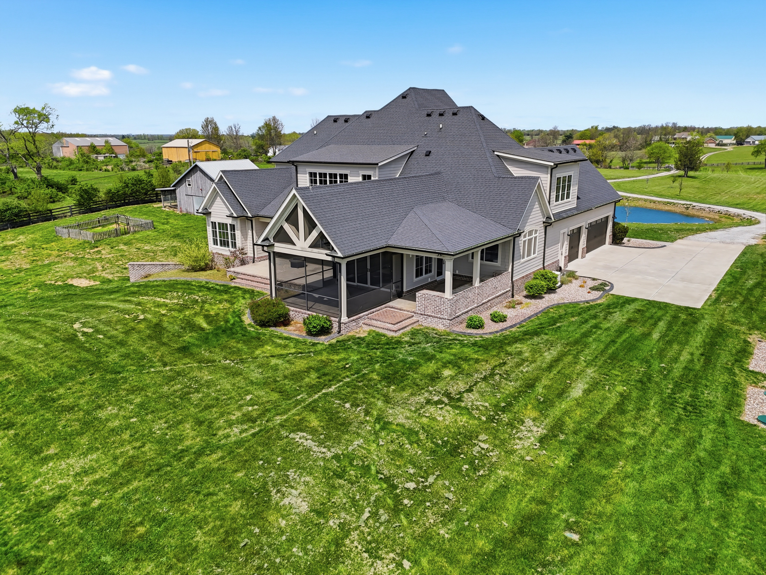  5142 Whites Lane - 物件實景