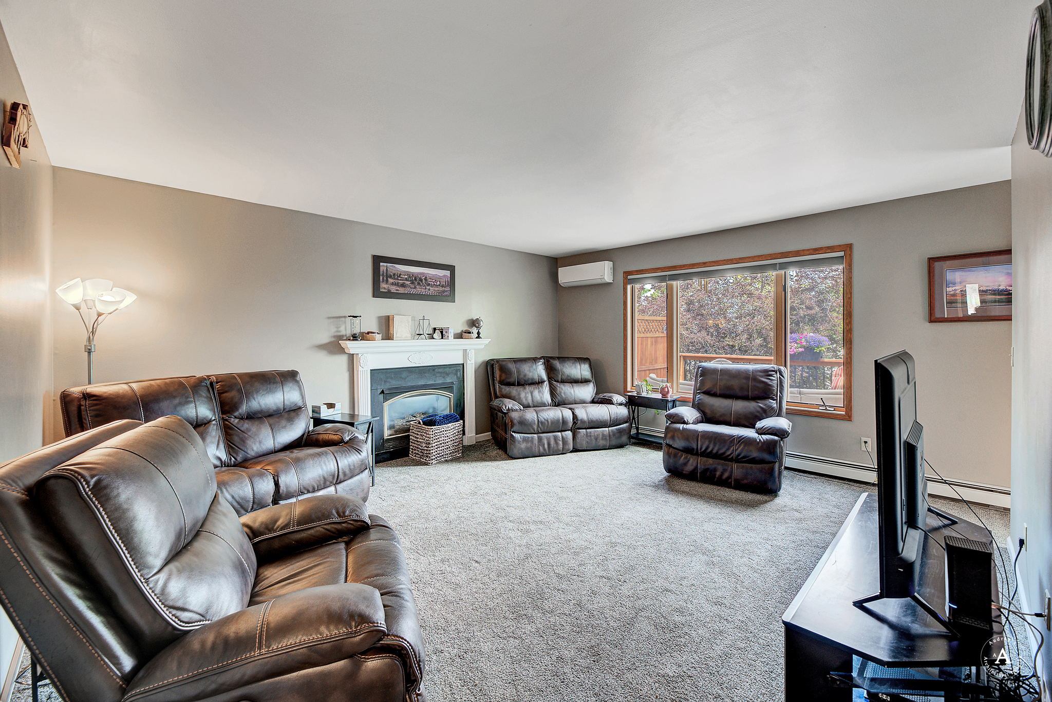 Helena, Montana, 59601, United States, 5 Bedrooms Bedrooms, ,4 BathroomsBathrooms,Residential,For Sale,1974729