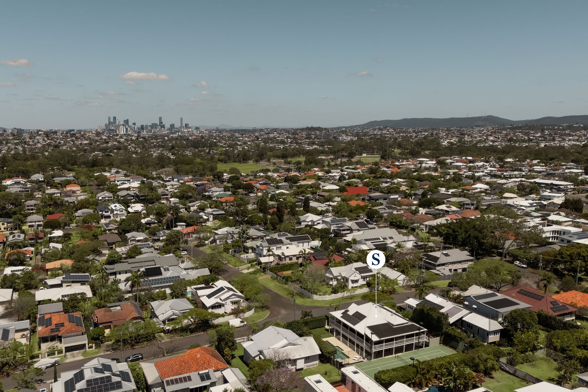  Classic Queenslander Harmonising Timeless Elegance and Everyday Joy - 物件實景