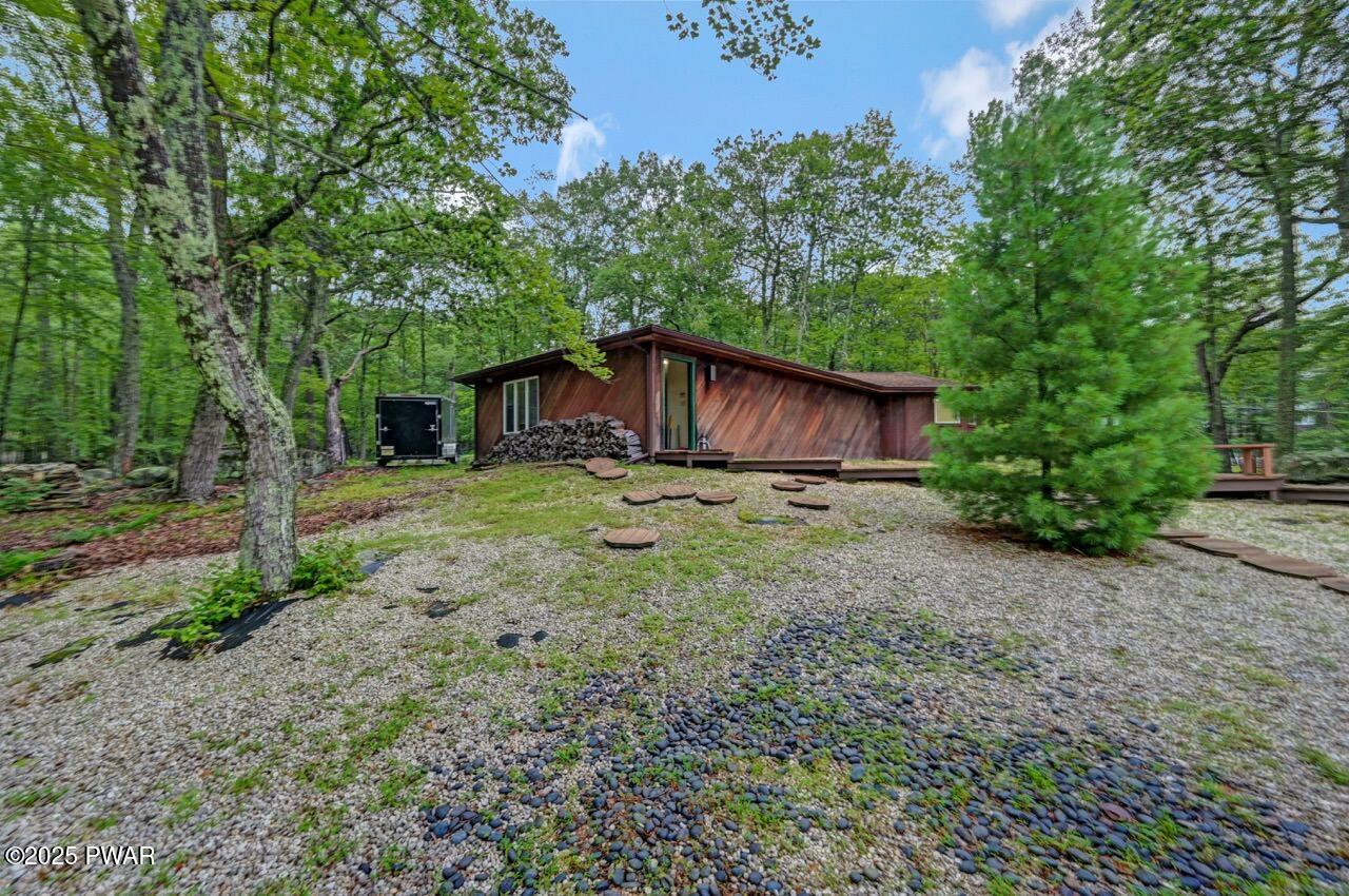 Hawley, Pennsylvania, 18428, United States, 3 Bedrooms Bedrooms, ,3 BathroomsBathrooms,Residential,For Sale,1937787