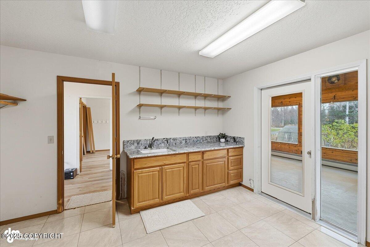 Kenai, Alaska, 99611, United States, 4 Bedrooms Bedrooms, ,3 BathroomsBathrooms,Residential,For Sale,2001523