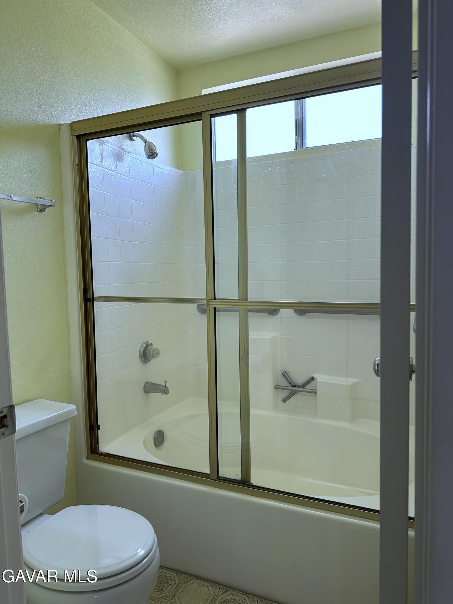 Palmdale, California, 93551, United States, 3 Bedrooms Bedrooms, ,3 BathroomsBathrooms,Residential,For Sale,1973672