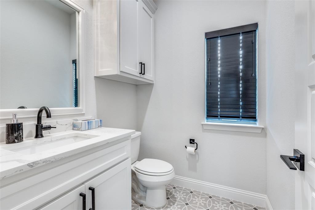 Springtown, Texas, 76082, United States, 4 Bedrooms Bedrooms, ,3 BathroomsBathrooms,Residential,For Sale,1982023