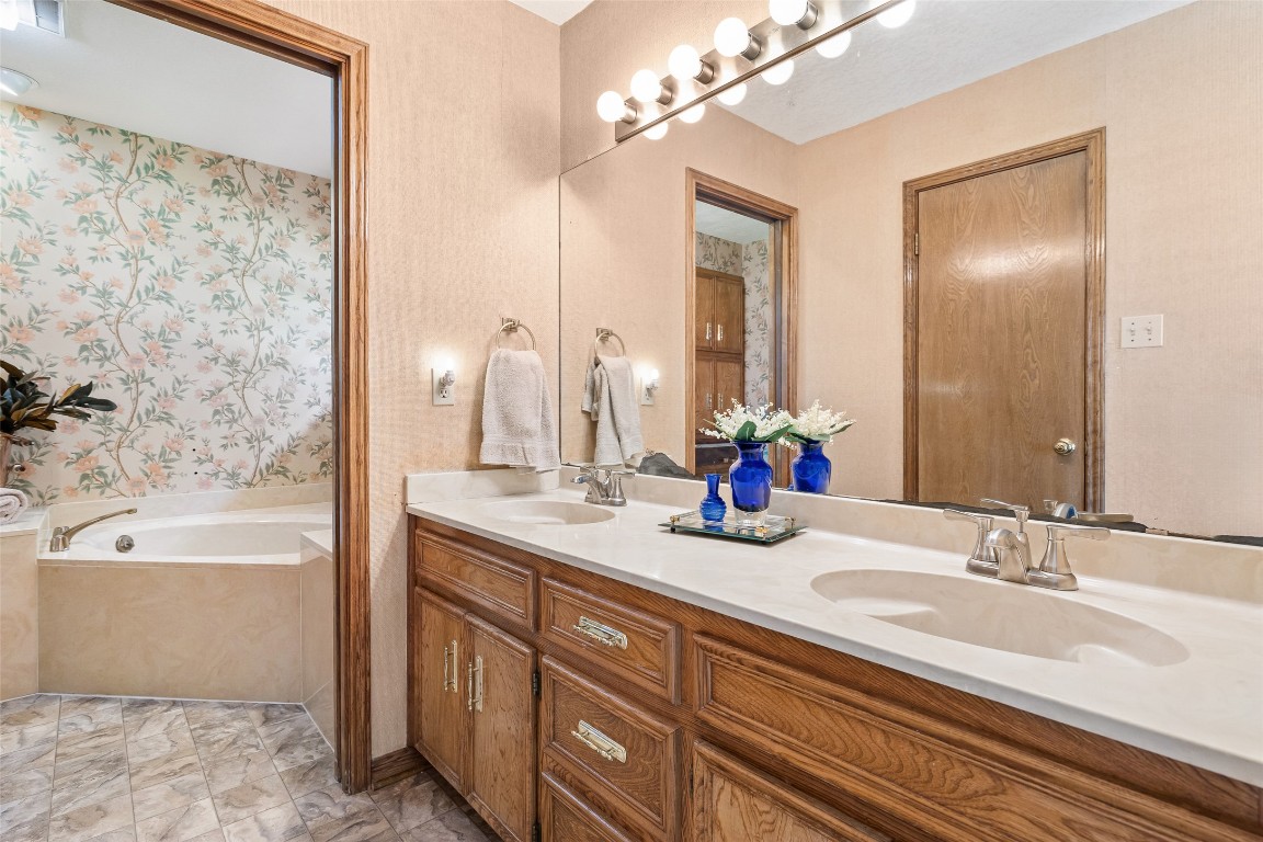 Round Rock, Texas, 78681, United States, 4 Bedrooms Bedrooms, ,3 BathroomsBathrooms,Residential,For Sale,1925369